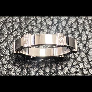 ESCADA PLATINUM AND DIAMOND RING SIXE 7.5